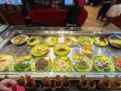 -侬佳蒸菜馆(听潮店)