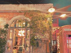 -席娜卡琳火车铁道夜市