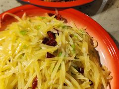 -破瓦寒窑·地摊烤羊排