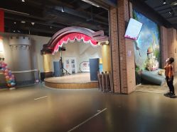 -点点梦想城(鑫苑都汇店)