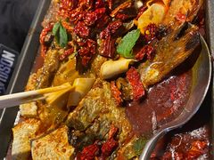 -探鱼·鲜青椒爽麻烤鱼(银泰城店)