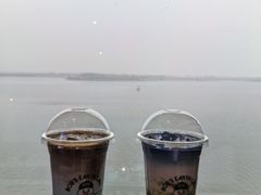 -抱抱地球咖啡馆(国家海洋博物馆店)