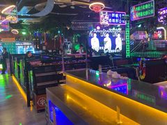 -路边边地标烧烤·川菜·小龙虾·音乐酒馆(良乡长虹店)