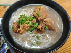 猪脚濑粉-牛恒濑粉