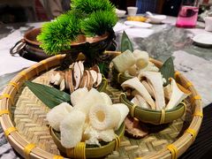 -慢丽江·云南野生菌土鸡锅(西山店)