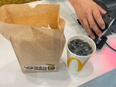 -麦当劳(鄂尔多斯机场店)