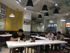 大堂-禾师兄·布拉肠(一德路店)