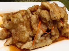 -老码头黑皮肘子锅包肉(赣水路店)