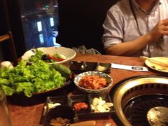 -炼火烤肉店