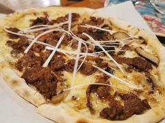 烤牛肉披萨-I HOLIC艾豪丽披萨(KKone店)