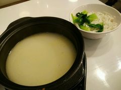 -在蒙自过桥米线