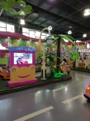 -维佳童话镇演出现场(徐东店)