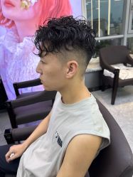 -藤野造型烫发染发