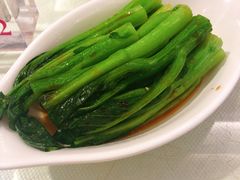 白灼菜心远-万山楼海鲜酒家·二十三年老字号