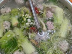 白菜肉圆子粉丝汤-青岩季姨妈卤猪脚店