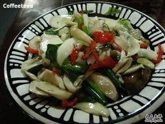 清炒松茸-苍洱春饭店