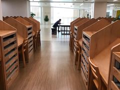 -厦门市图书馆(集美新城馆区)