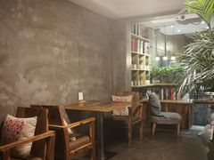 -HIGH FIVE哈福手工汉堡(桂林路店)