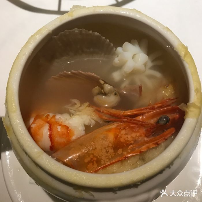 酥皮海鲜清汤