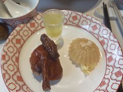 -谭厨中山传家菜.乳鸽.脆鲩鱼(华强北中航城店)