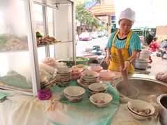 -榮泰米粉湯(Left Shop)