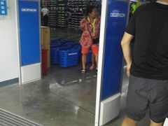 -迪卡侬(大英山店)