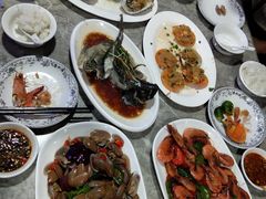 -四川小胡子海鲜(丁村万人海鲜广场店)