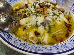 川味酸菜鱼-淇乐多品味馆(江南大道店)