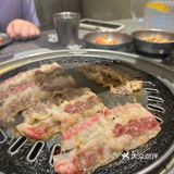 土豆泥配烤肉