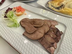 冷盘牛舌-莫斯科餐厅