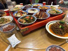 -蓝田九大碗民俗食府(蓝田店)