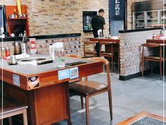 大堂-红泥小火炉·东北泥炉烤肉(天一旗舰店)