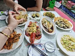 -范饭椰林川湘味海鲜·椰子鸡(三亚湾椰梦长廊店)