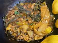 -人民公社铁锅炖·东北菜(卫国道店)