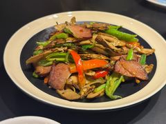 -桥边小楼·手工云南菜·古城观景小楼
