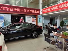 -上汽大众4S店(上海冠松店)