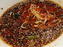 -临界音乐酒馆·小龙虾·江湖菜(华熙LIVE·鱼洞店)