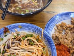 -再回首鸡肉米线(人民路一店)