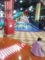 -欧酷世界动力星球(王府井奥莱UP TOWN店)