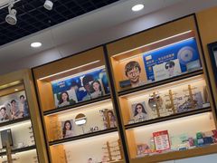 -何氏眼科视光中心·眼镜·配镜(汇泉东路店)