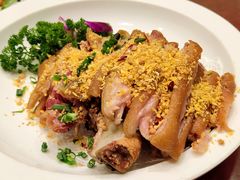 避风塘咸蹄髈-旭龙鱼头王(航华店)