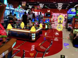 -哈尼鹿儿童乐园(长沙梅溪湖步步高店)