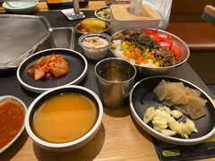 -犟牛家·榴莲烤肉(五棵松店)