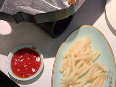 -江边城外烤全鱼(世茂广场店)