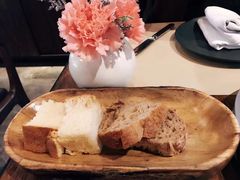 -Carbon莫卡哆·意大利复古集市餐厅(杭州大厦店)