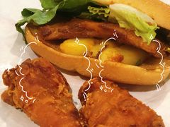 -麦当劳(世界城广场店)