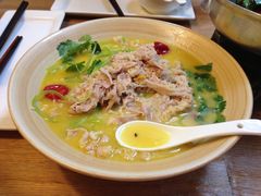 点酸汤肥牛送苍蝇-旅马餐厅(茅家埠店)