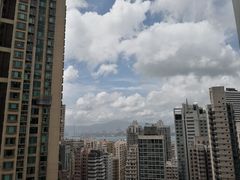 -香港大学