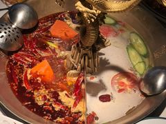-小龙翻大江文化火锅(宽窄店)