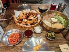 -MI WU FACTORY米屋美食工厂餐厅(绿地店)